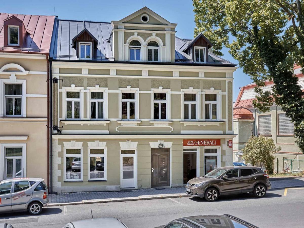 Apart House Plesia2 Marianske Lazne Bagian luar foto